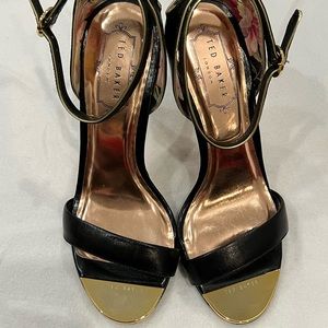 Ted Baker London black heels size 6.5
